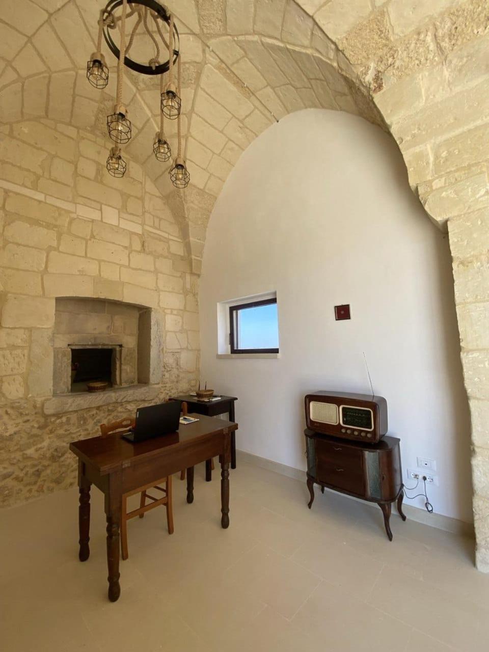 Agriturismo Masseria Sbotta Sant'Andrea  Εξωτερικό φωτογραφία